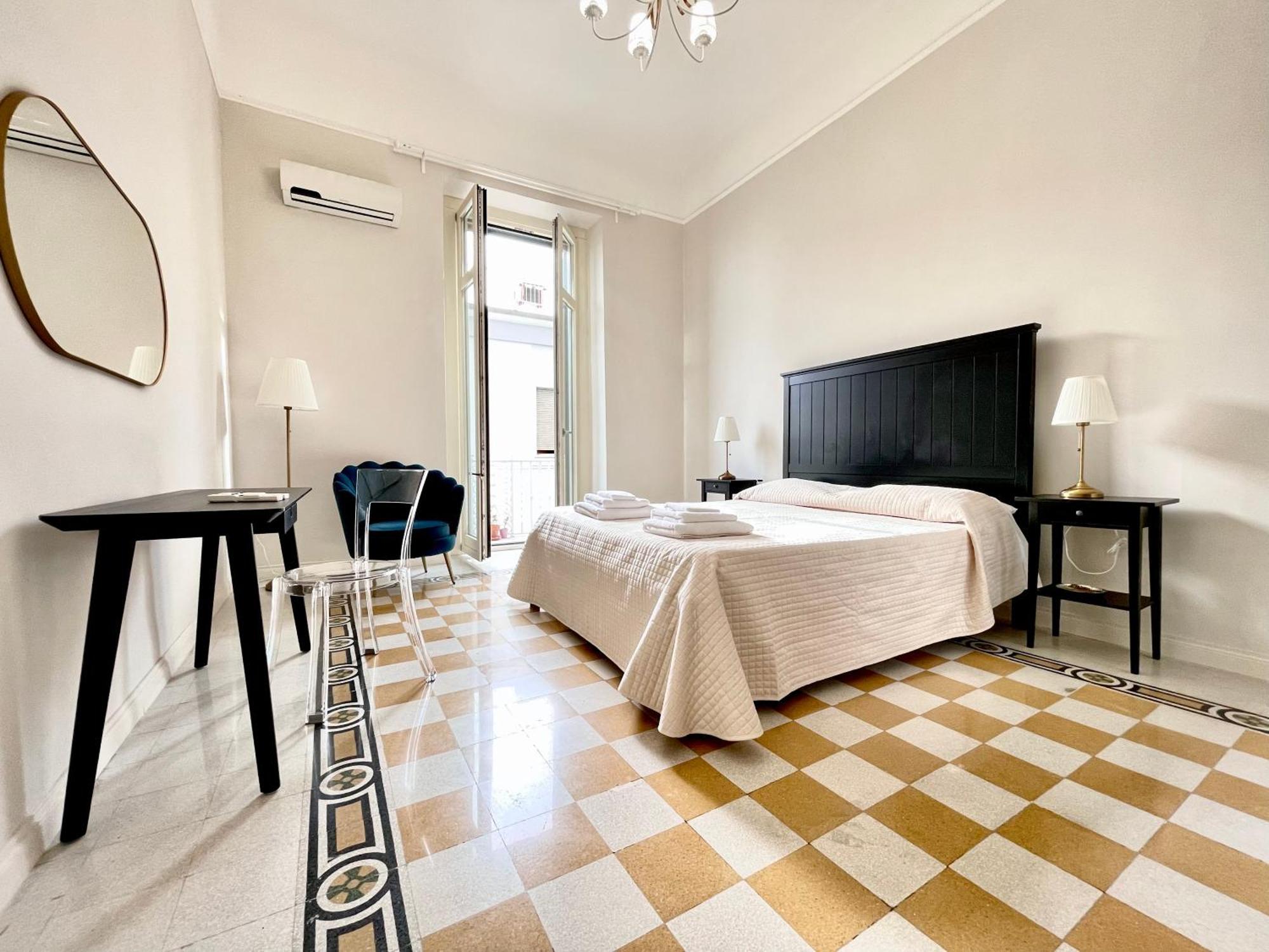 B&B Palazzo Dei Velieri 살레르노 외부 사진